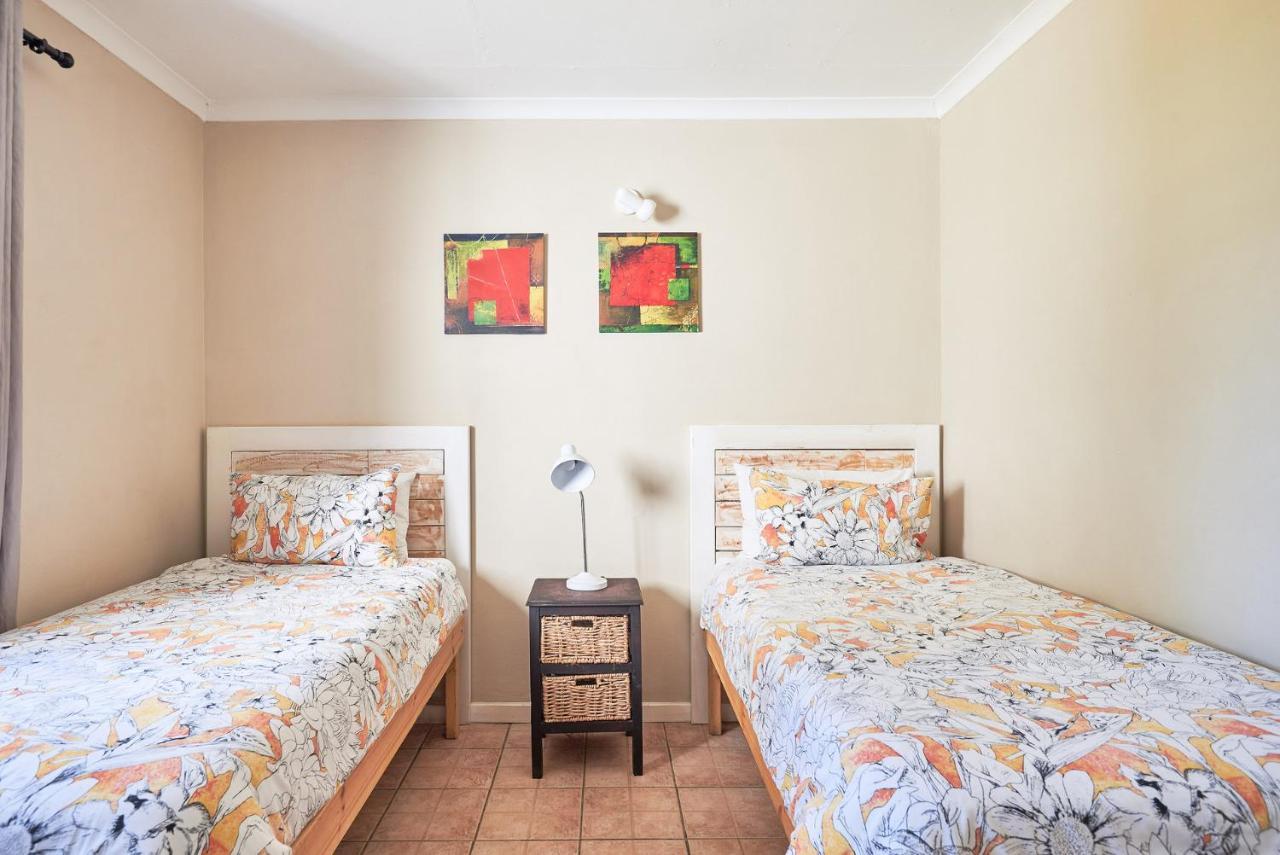 Citrus Creek Chalets シトラスダル エクステリア 写真